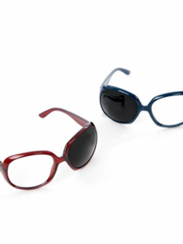 Large Occluding Glasses